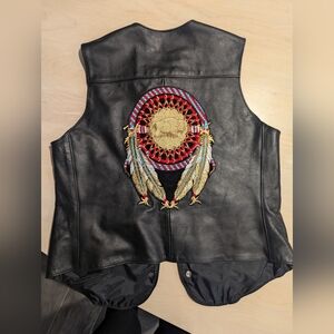 Harley Davidson Black Leather Vest with Dreamcatcher XL W